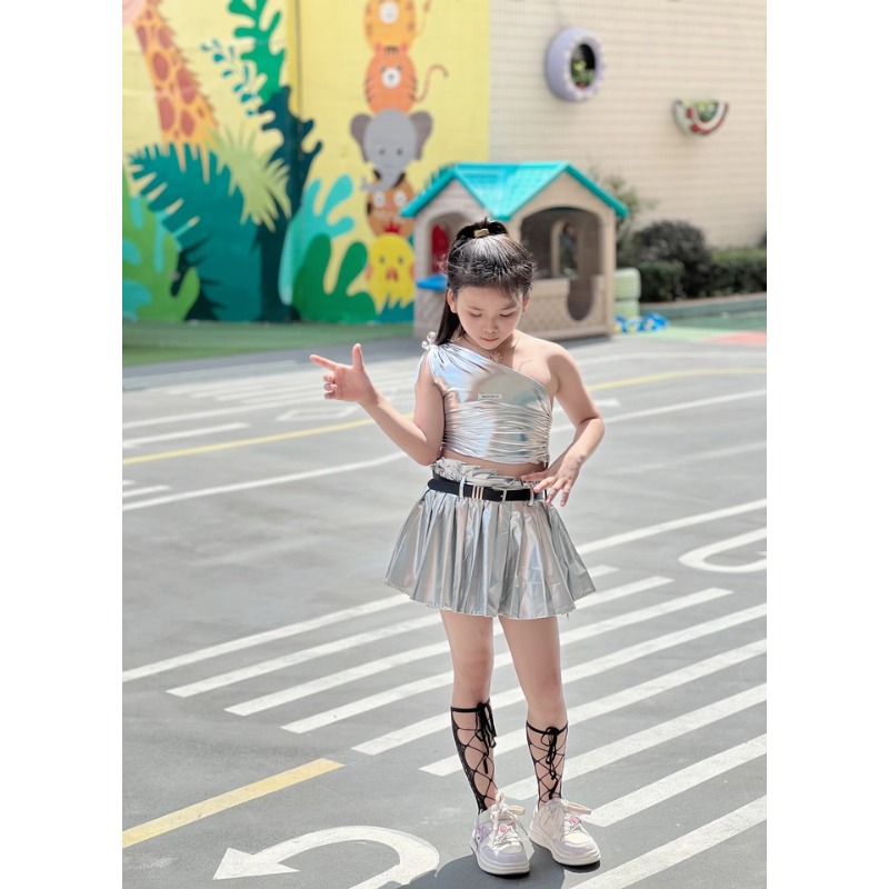 Street Fashion Outfit Girl - 재즈 Kpop 댄스 의상 소녀 실버